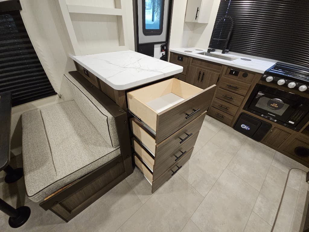 2026 Prime Time RV 2026 Prime Time RV Tracer - thumbnail 17