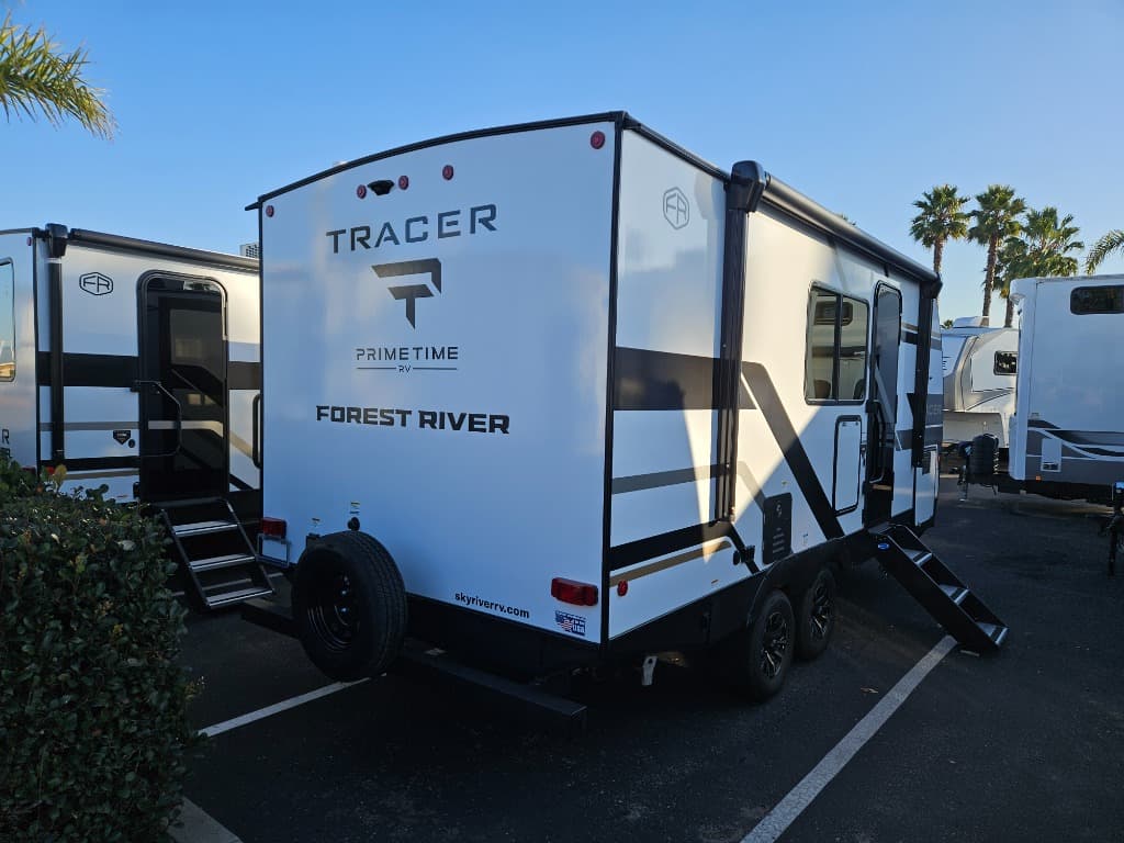 2026 Prime Time RV 2026 Prime Time RV Tracer - thumbnail 2