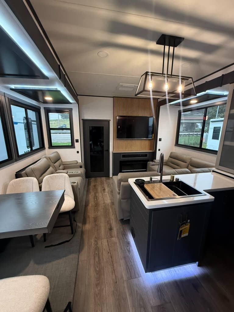 2026 Forest River 2026 Forest River XLR Nitro - thumbnail 23