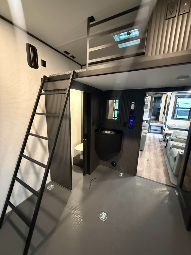 2026 Forest River 2026 Forest River XLR Nitro - thumbnail 24