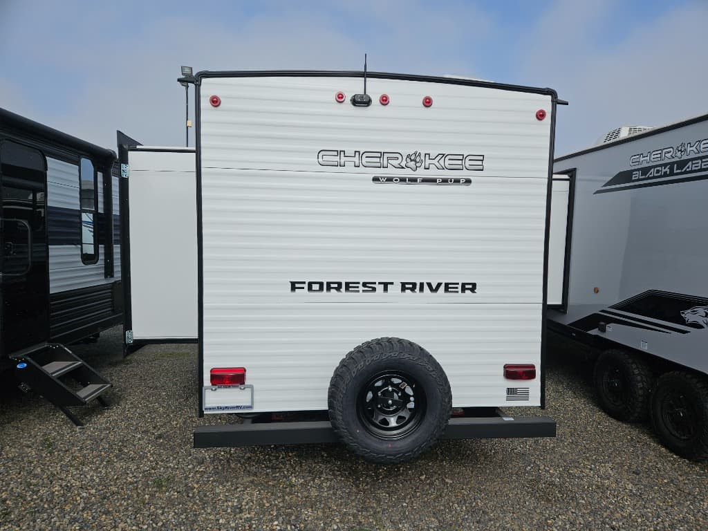 2026 Forest River 2026 Forest River Cherokee Wolf Pup - thumbnail 4