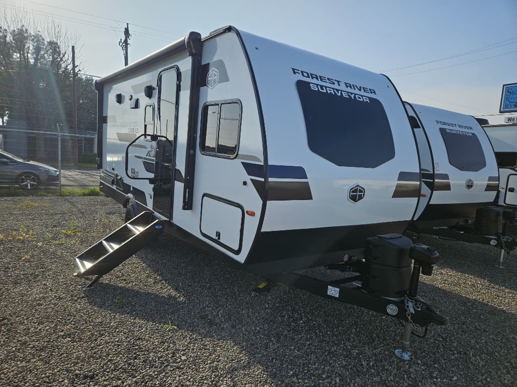 2026 Forest River Surveyor Legend 19BHLE