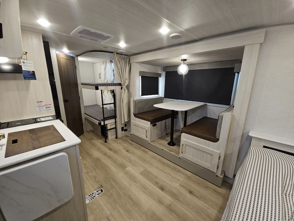 2026 Forest River 2026 Forest River Surveyor Legend - thumbnail 8