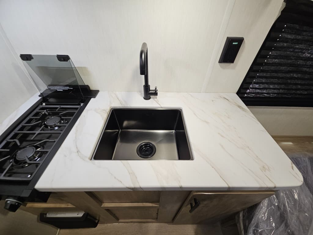 2026 Forest River 2026 Forest River Cherokee Wolf Pup - thumbnail 14