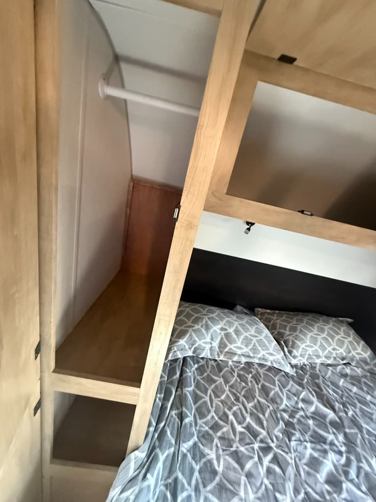 2026 Forest River 2026 Forest River Cherokee Grey Wolf Black Label Toy Hauler - thumbnail 16