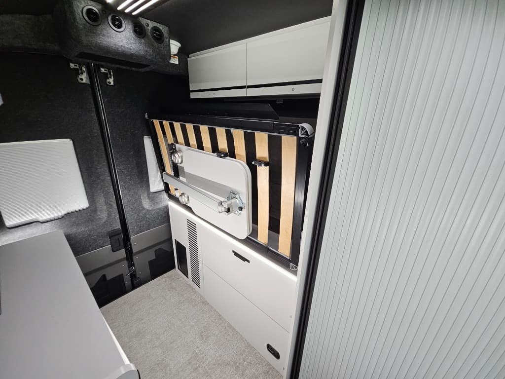 2026 Grand Design 2026 Grand Design Lineage Series Vt - thumbnail 25