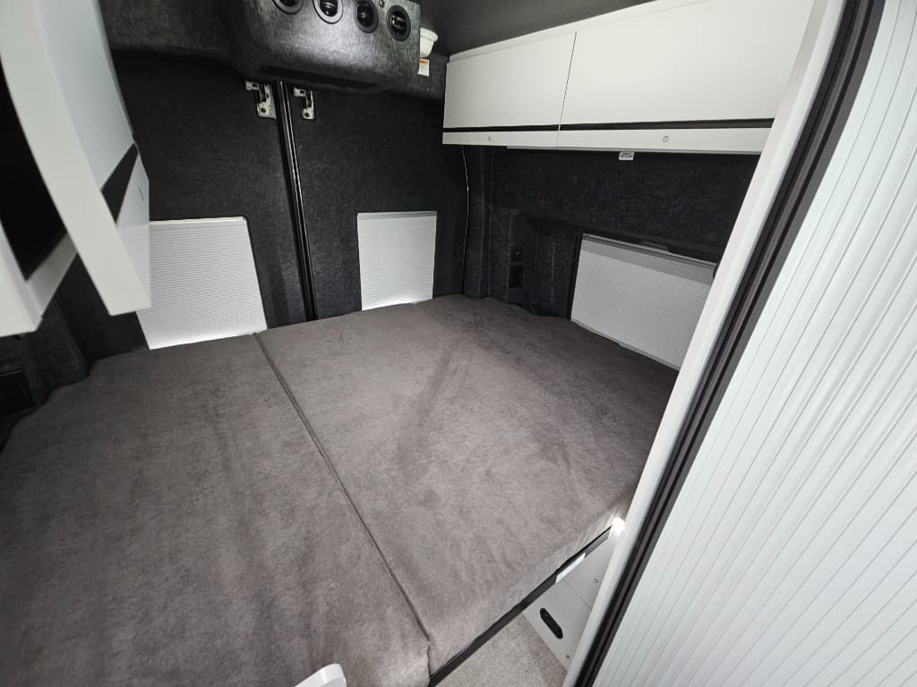 2026 Grand Design 2026 Grand Design Lineage Series Vt - thumbnail 29