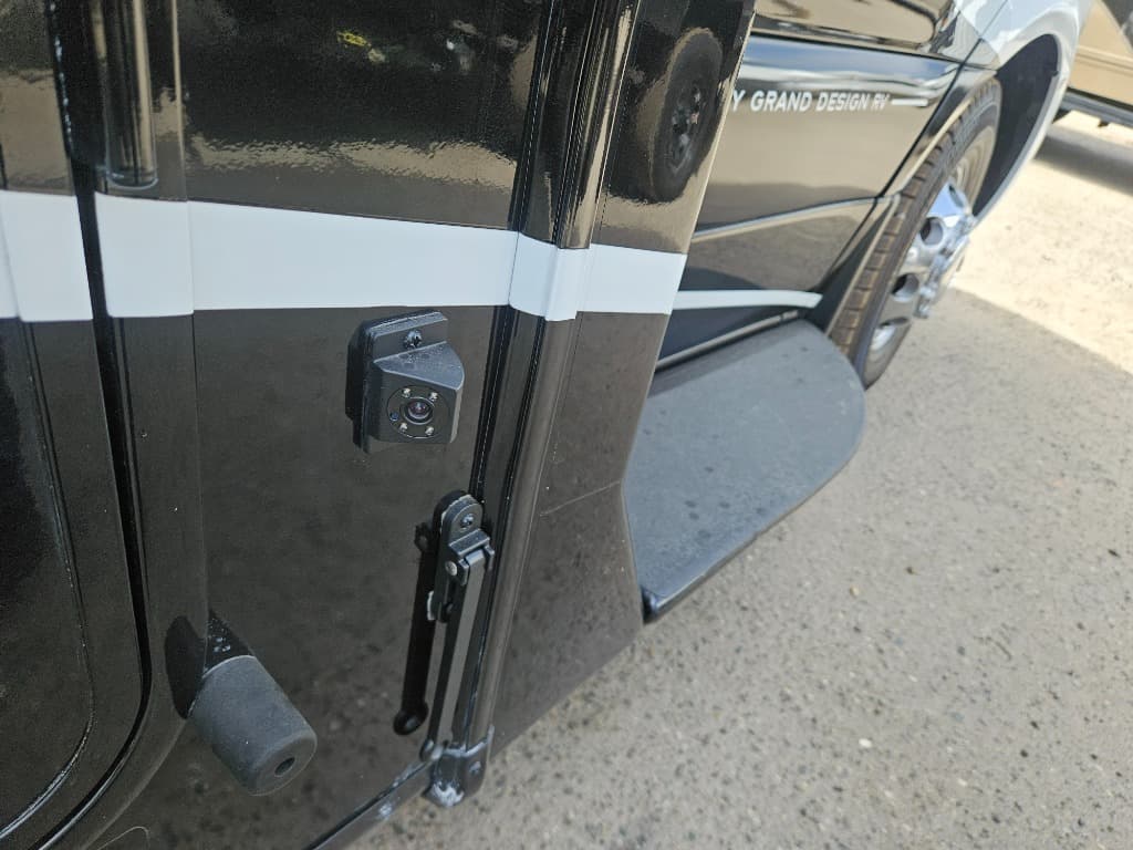 2026 Grand Design 2026 Grand Design Lineage Series M - thumbnail 45