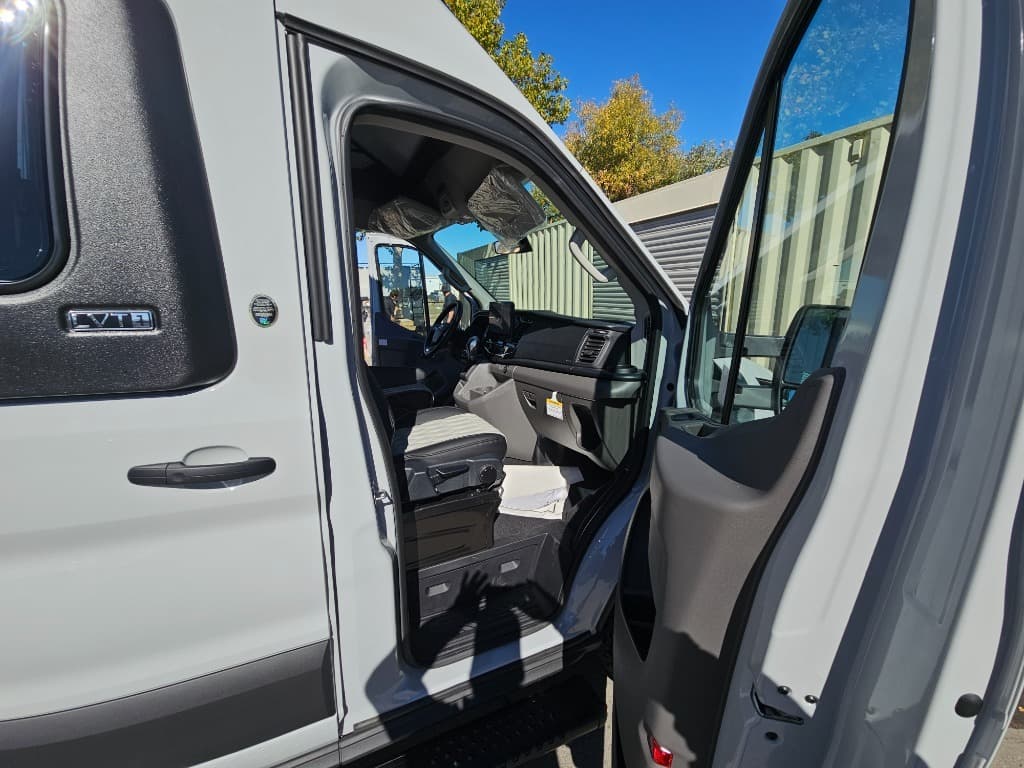 2026 Grand Design 2026 Grand Design Lineage Series Vt - thumbnail 38