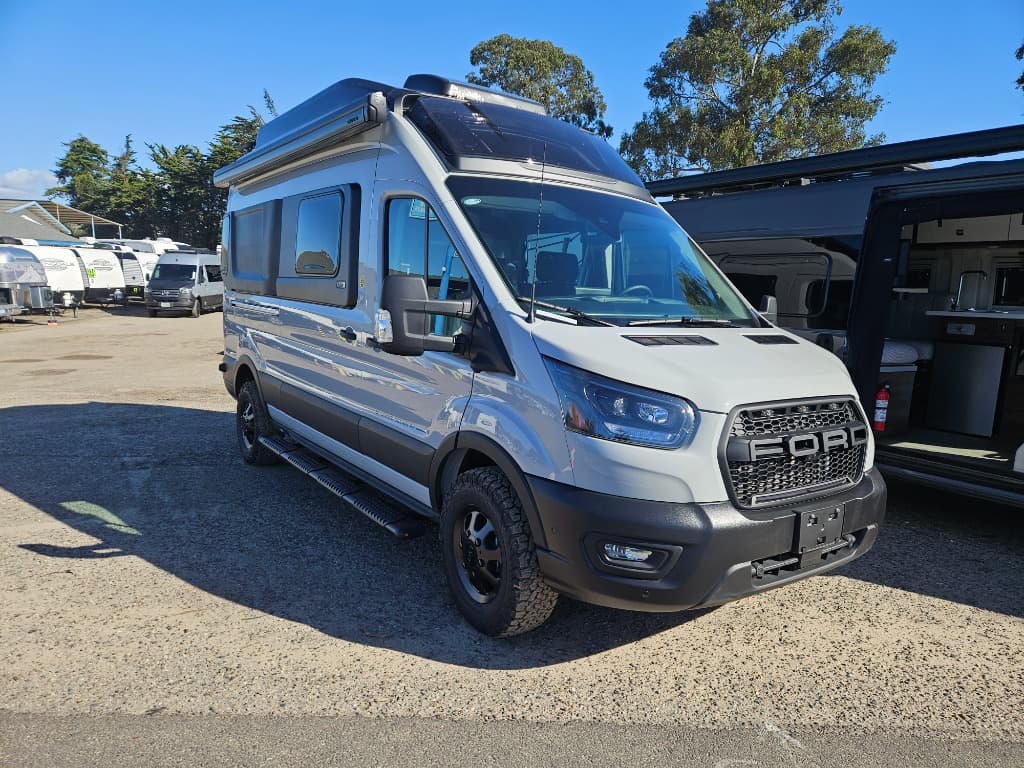 2026 Grand Design Lineage Series Vt LVT1