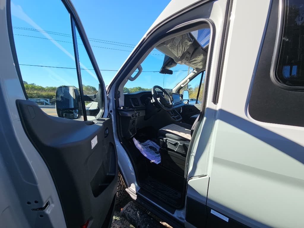 2026 Grand Design 2026 Grand Design Lineage Series Vt - thumbnail 8