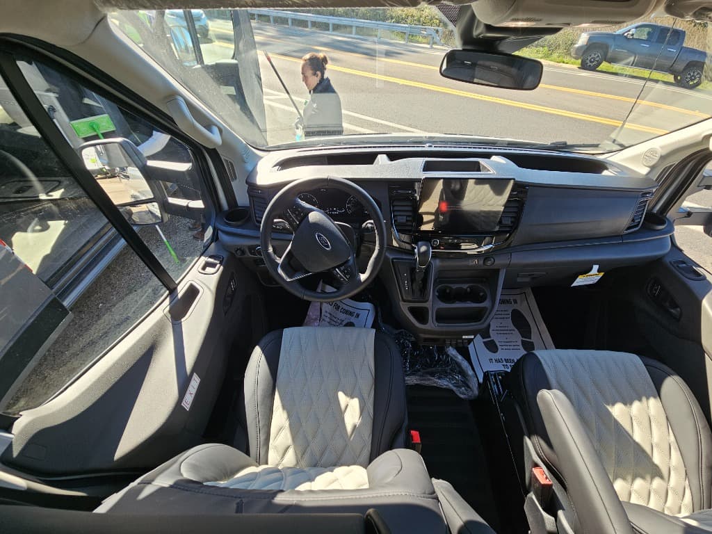 2026 Grand Design 2026 Grand Design Lineage Series Vt - thumbnail 18