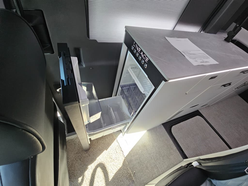 2026 Grand Design 2026 Grand Design Lineage Series Vt - thumbnail 22