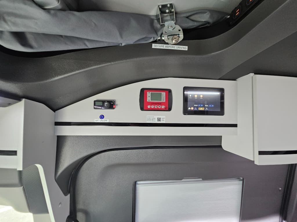 2026 Grand Design 2026 Grand Design Lineage Series Vt - thumbnail 12