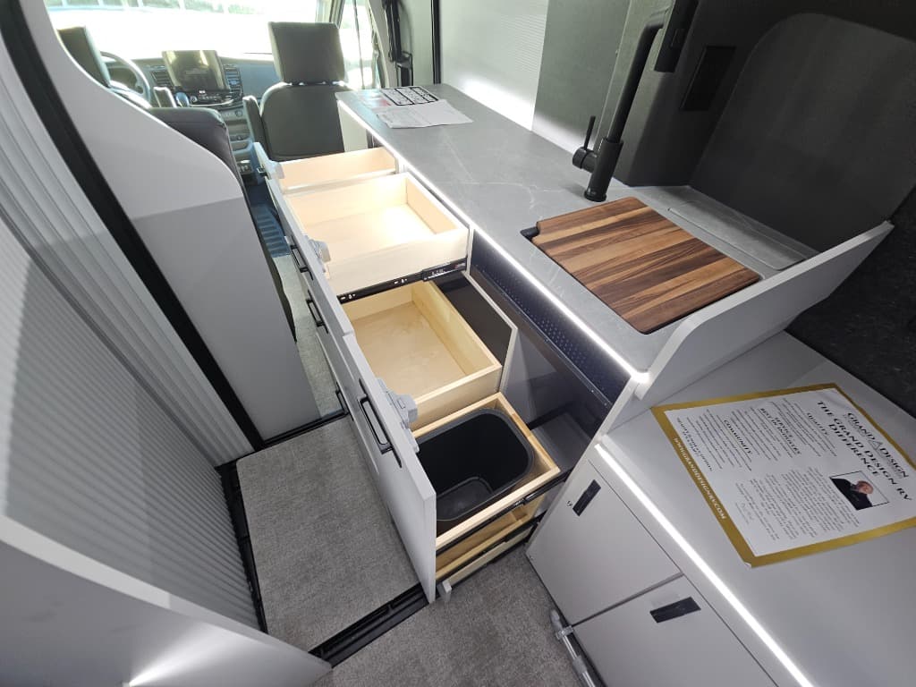 2026 Grand Design 2026 Grand Design Lineage Series Vt - thumbnail 20