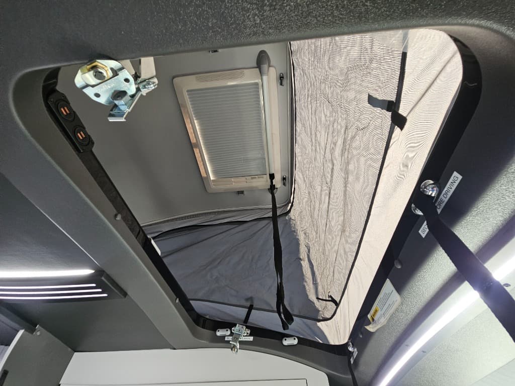 2026 Grand Design 2026 Grand Design Lineage Series Vt - thumbnail 26