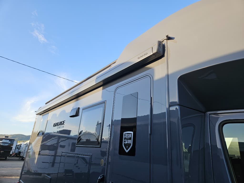 2026 Grand Design 2026 Grand Design Lineage Series M - thumbnail 46