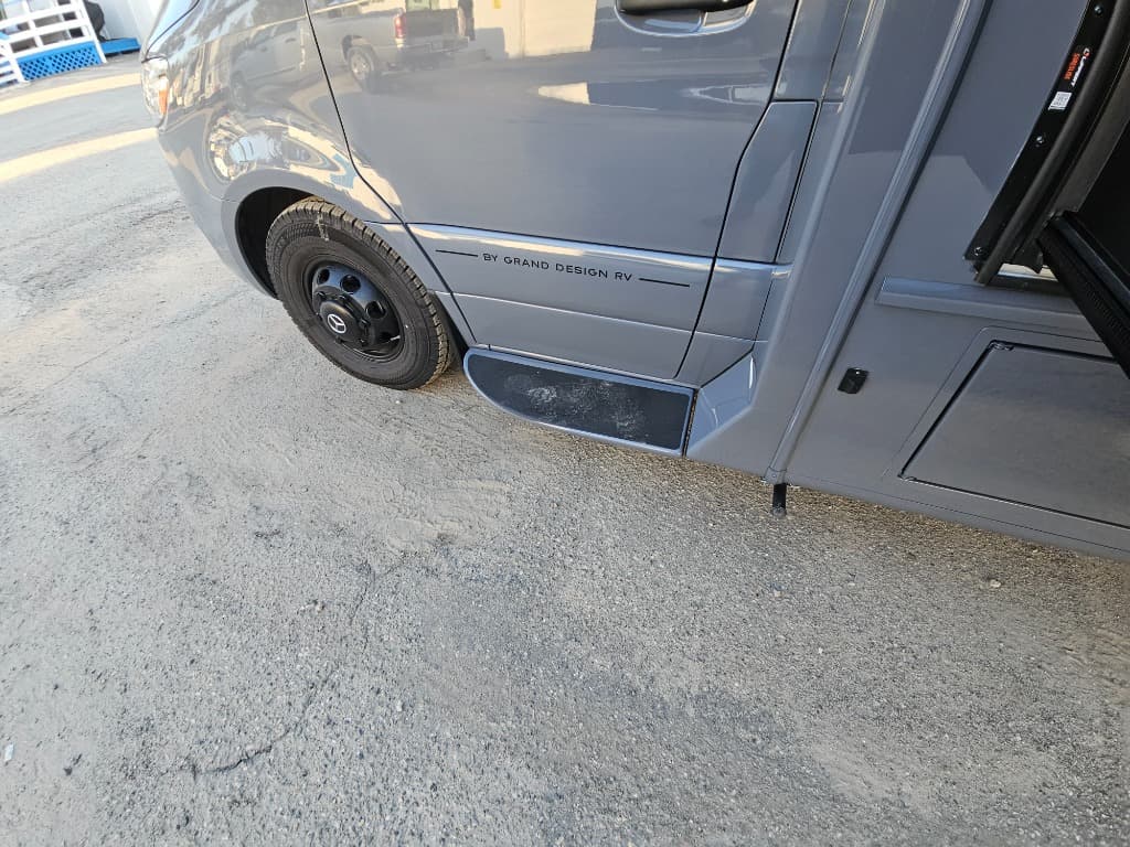 2026 Grand Design 2026 Grand Design Lineage Series M - thumbnail 62