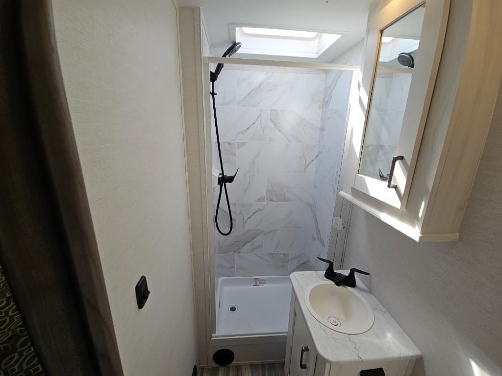 2025 Gulf Stream 2025 Gulf Stream Conquest - thumbnail 17