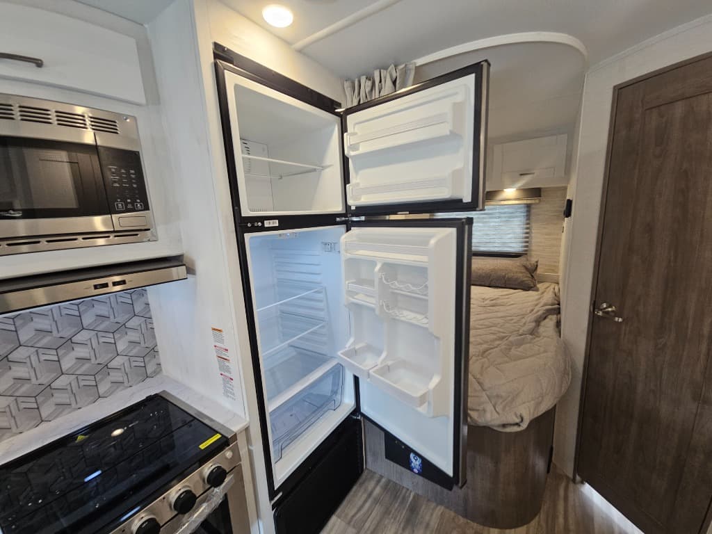 2025 Gulf Stream 2025 Gulf Stream Conquest - thumbnail 25