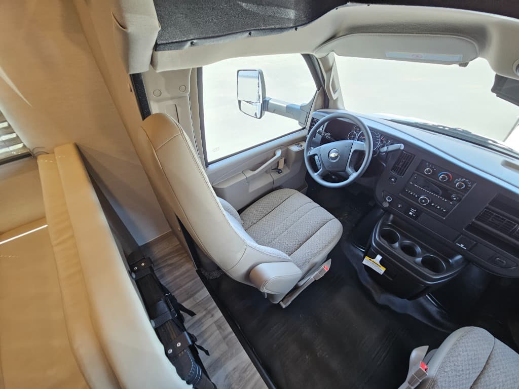 2025 Gulf Stream 2025 Gulf Stream Conquest - thumbnail 35