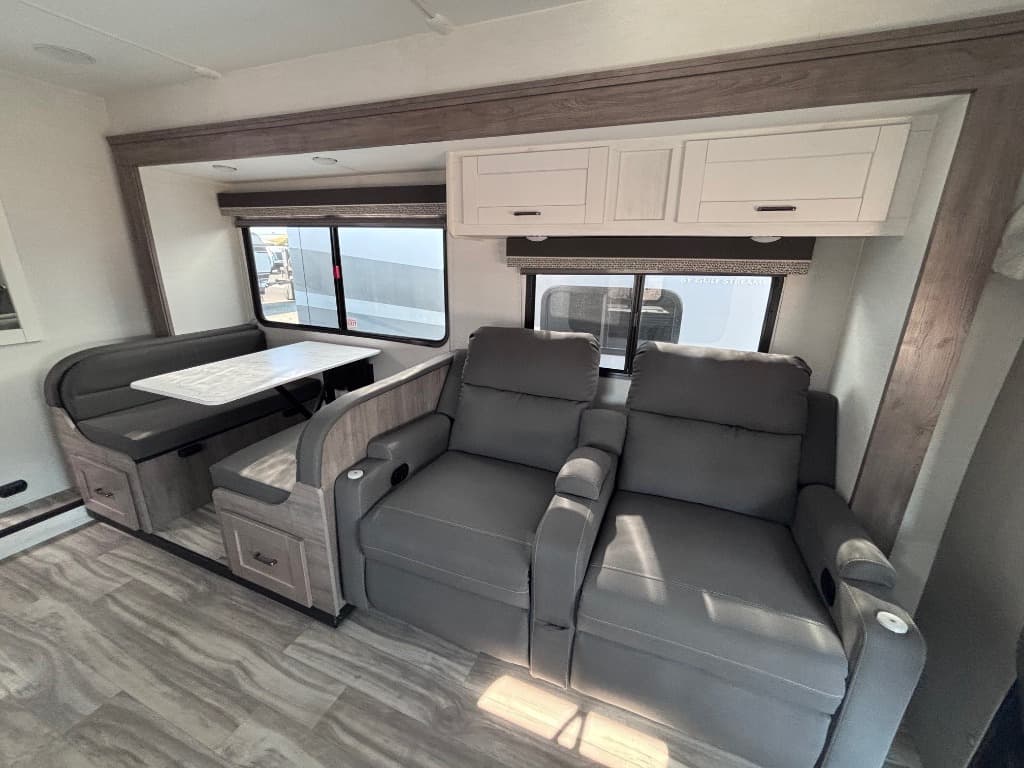 2026 Gulf Stream 2026 Gulf Stream Conquest - thumbnail 10