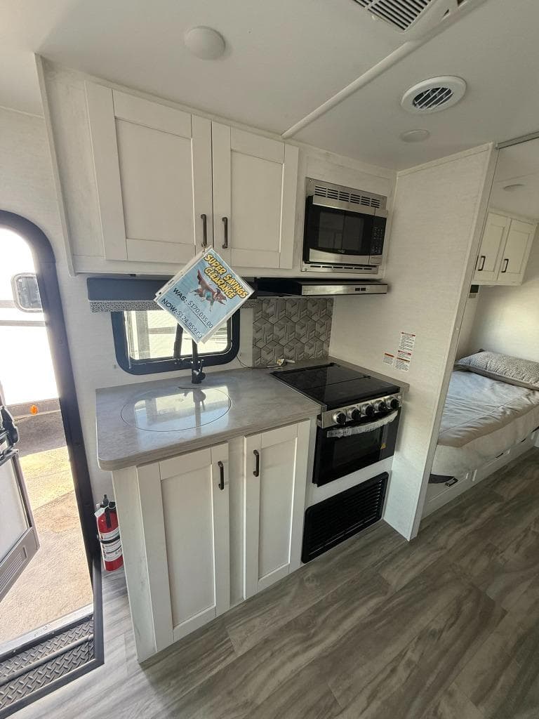 2026 Gulf Stream 2026 Gulf Stream BT Cruiser - thumbnail 11