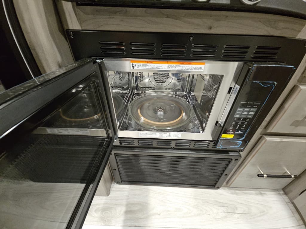 2025 Keystone RV 2025 Keystone RV Hideout - thumbnail 17