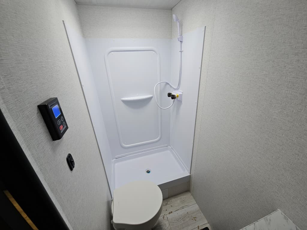 2025 Keystone RV 2025 Keystone RV Hideout - thumbnail 24