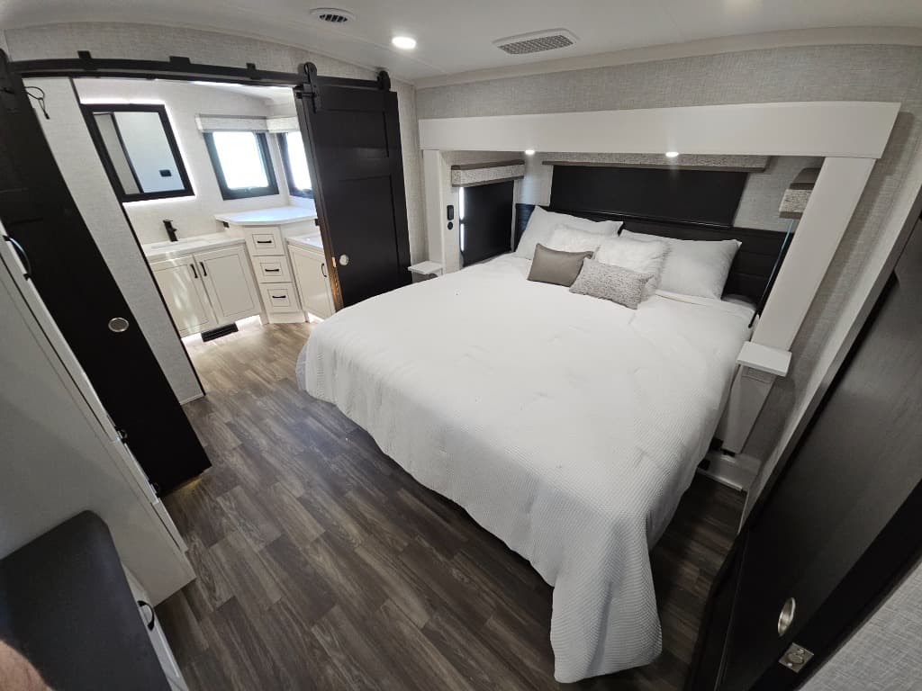 2025 Jayco 2025 Jayco North Point - thumbnail 41