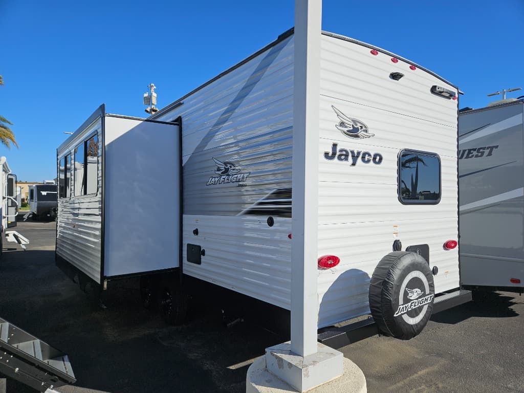 2026 Jayco 2026 Jayco Jay Flight SLX - thumbnail 4