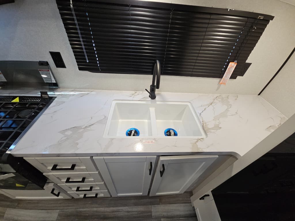 2026 Jayco 2026 Jayco Jay Flight SLX - thumbnail 36