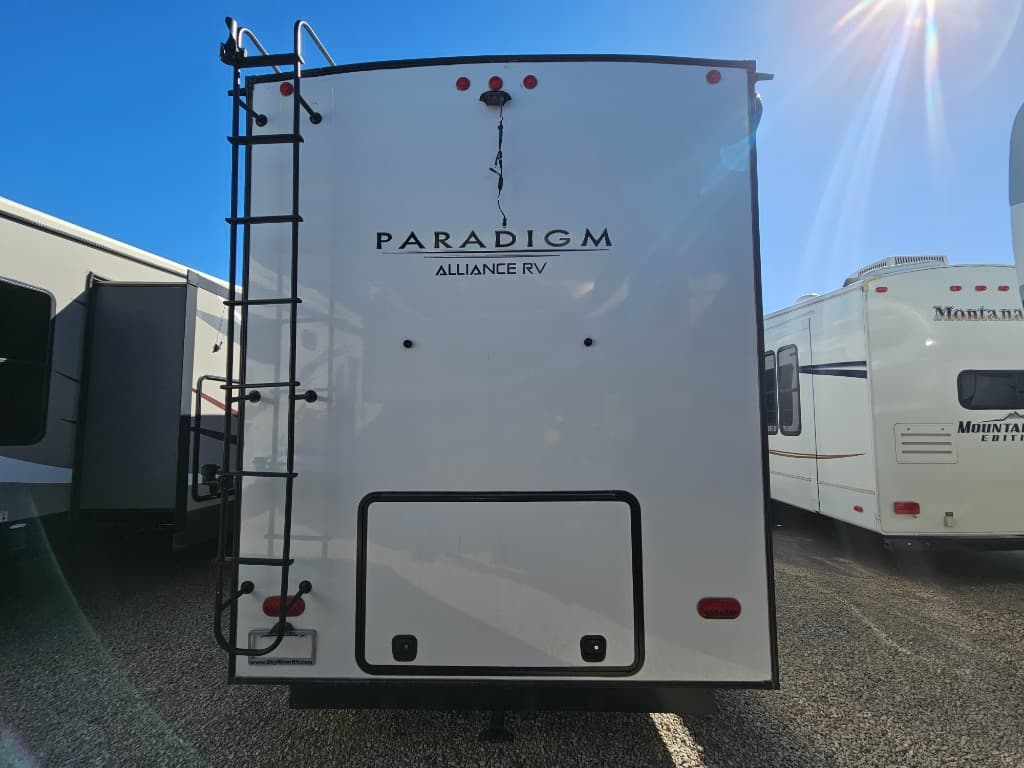 2022 Alliance RV 2022 Alliance RV Paradigm - thumbnail 4