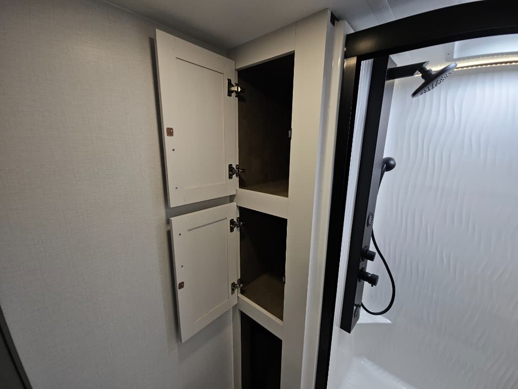 2026 Keystone RV 2026 Keystone RV Montana - thumbnail 39