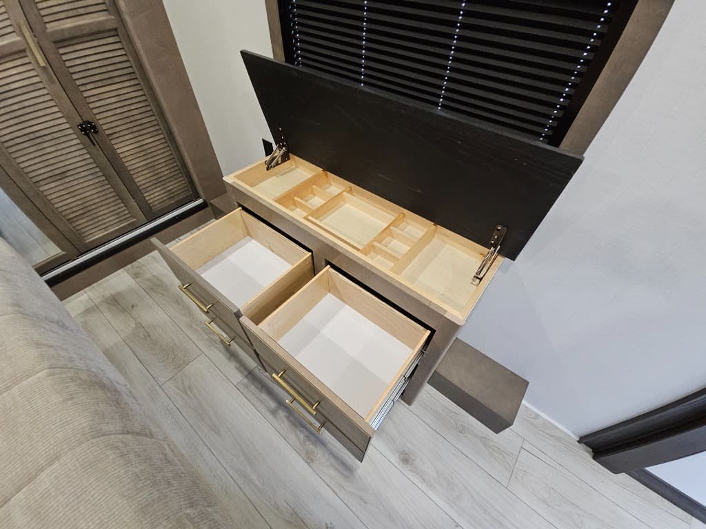 2026 Keystone RV 2026 Keystone RV Montana - thumbnail 55