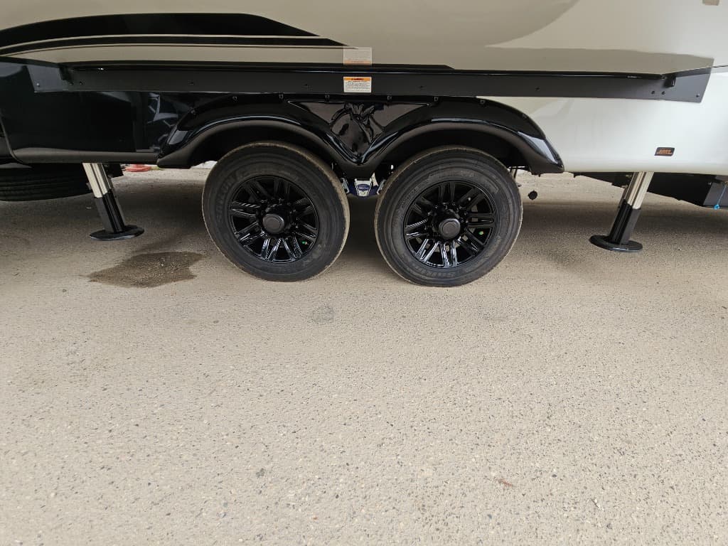 2026 Keystone RV 2026 Keystone RV Montana - thumbnail 65