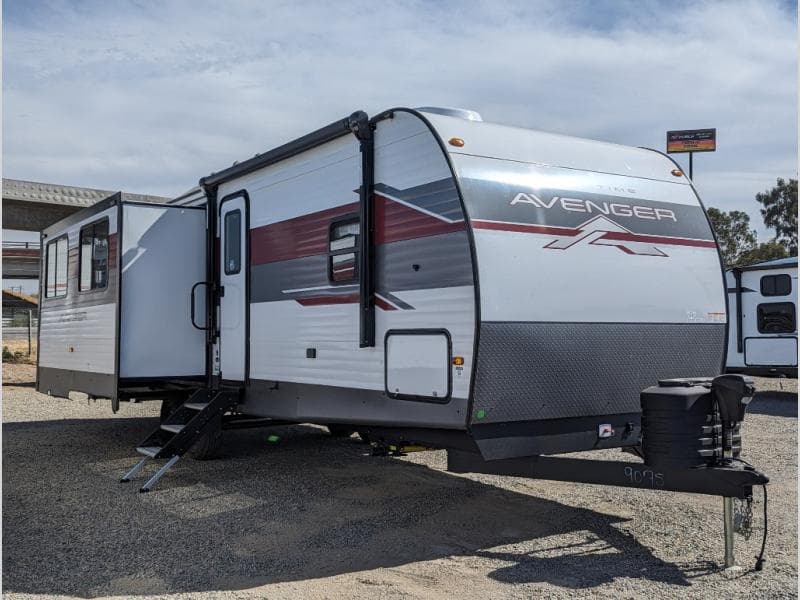 2025 Prime Time RV Avenger 28REI