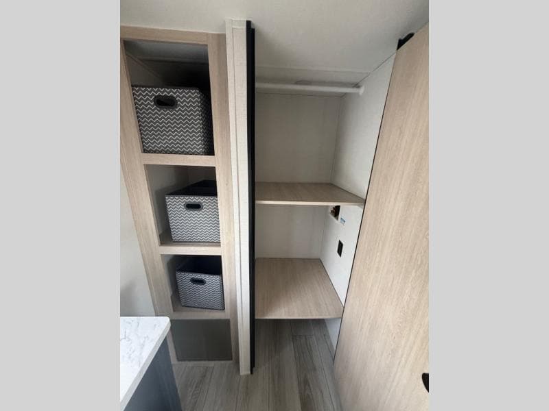 2025 Prime Time RV 2025 Prime Time RV Avenger - thumbnail 4