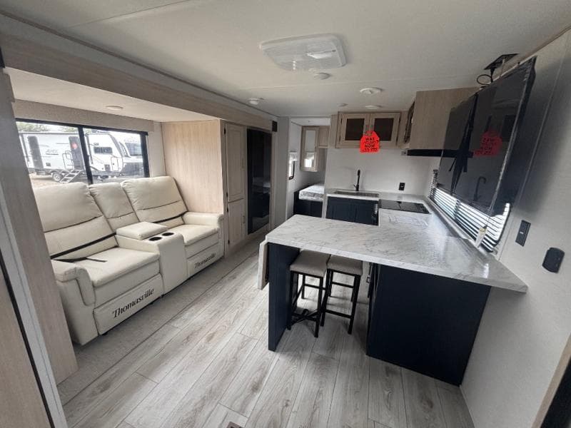 2025 Prime Time RV 2025 Prime Time RV Avenger - thumbnail 8