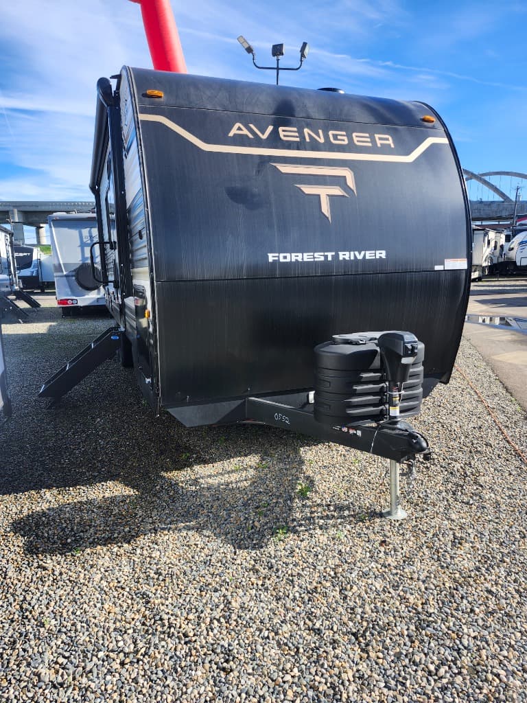 2025 Prime Time RV Avenger 26DBSLE