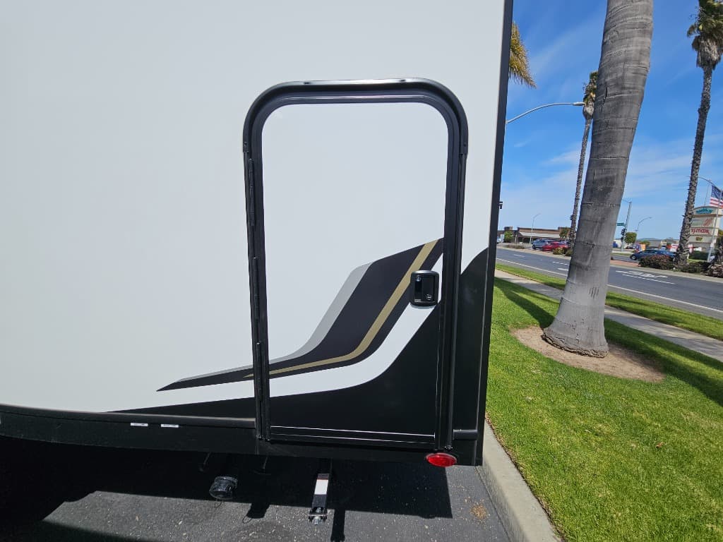 2025 Keystone RV 2025 Keystone RV Outback - thumbnail 23