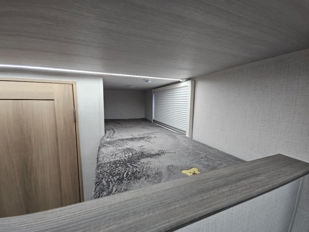 2025 Keystone RV 2025 Keystone RV Outback - thumbnail 38