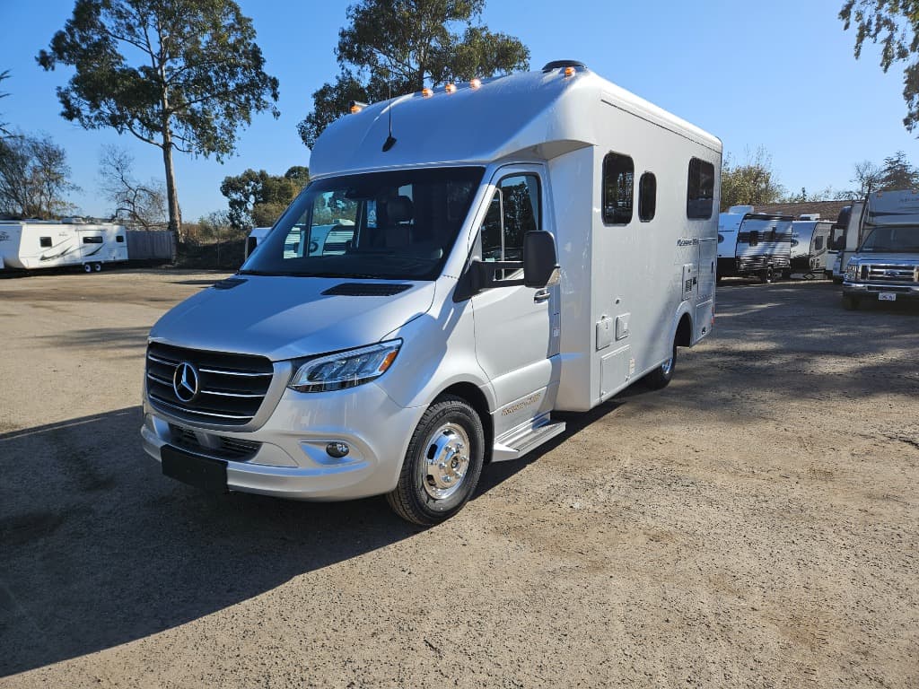 2025 Pleasure-Way 2025 Pleasure-Way Plateau - thumbnail 7