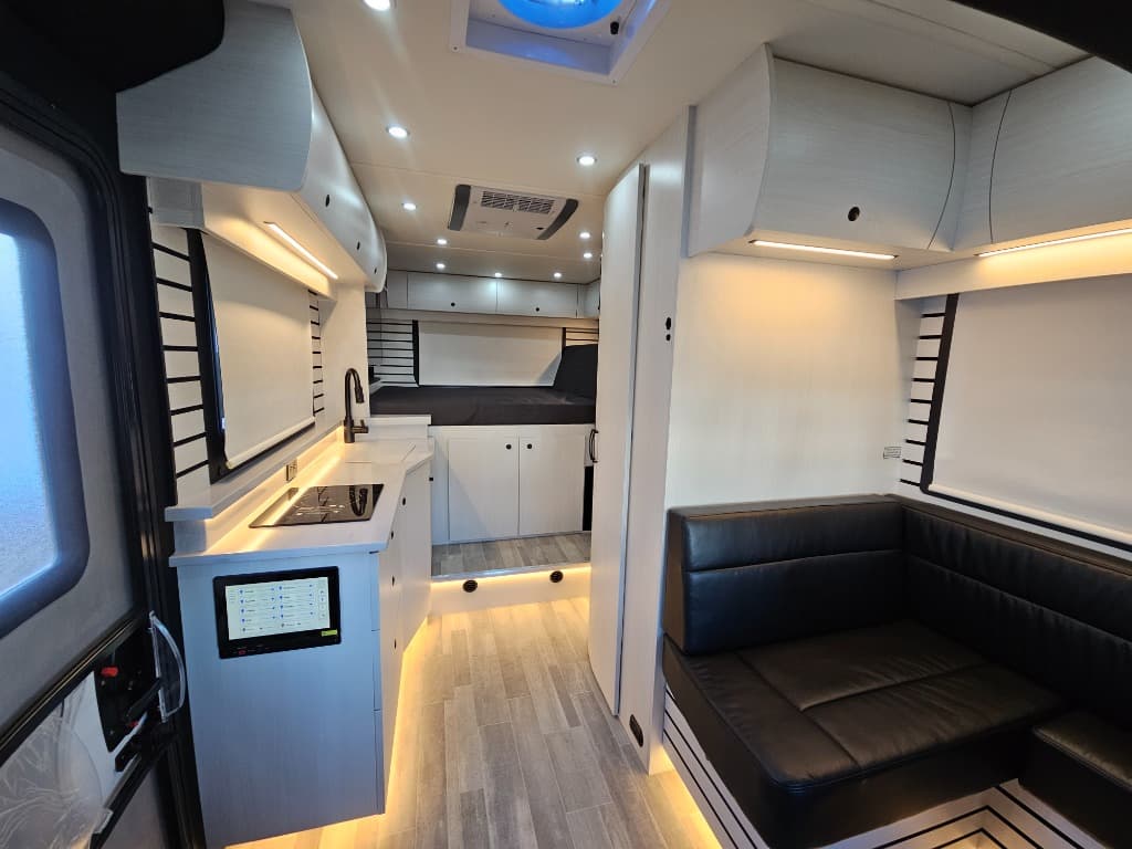 2025 Pleasure-Way 2025 Pleasure-Way Plateau - thumbnail 9