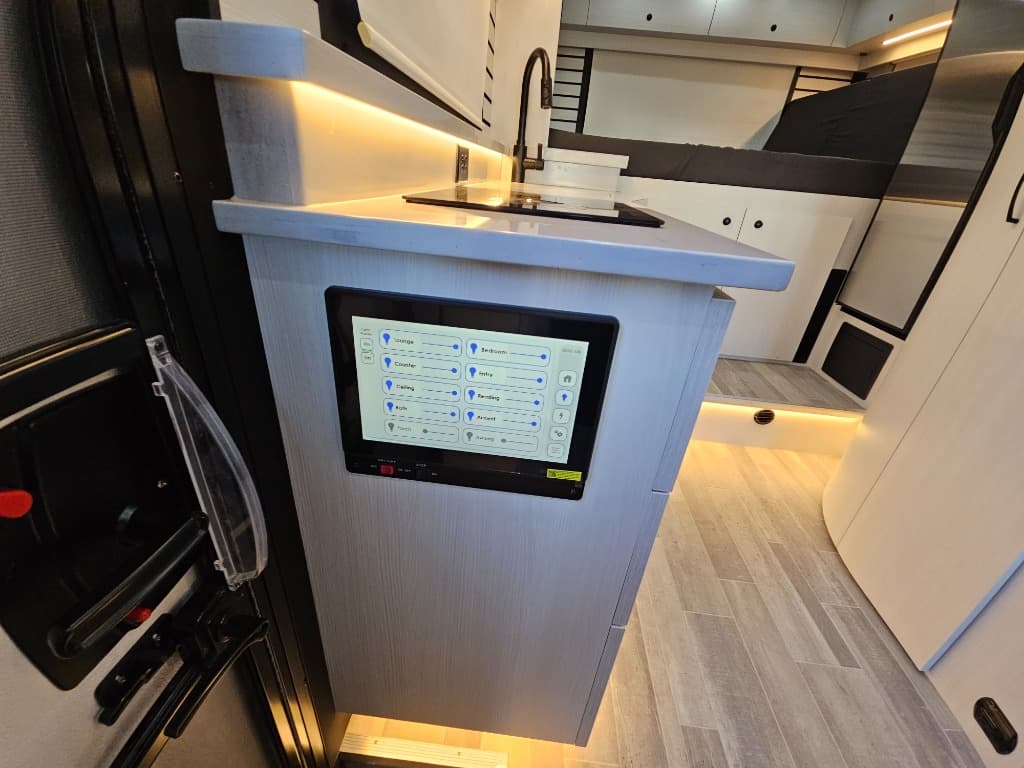 2025 Pleasure-Way 2025 Pleasure-Way Plateau - thumbnail 26