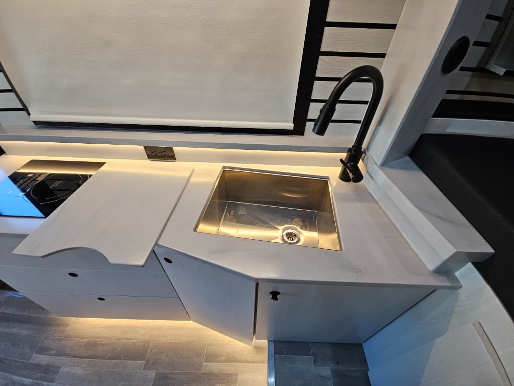 2025 Pleasure-Way 2025 Pleasure-Way Plateau - thumbnail 30