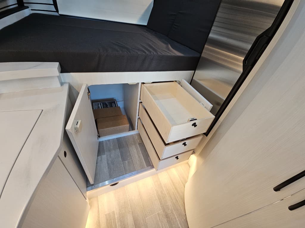 2025 Pleasure-Way 2025 Pleasure-Way Plateau - thumbnail 45