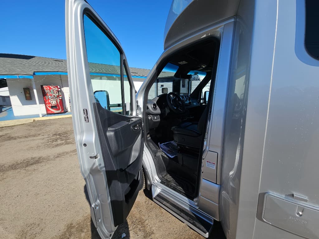 2025 Pleasure-Way 2025 Pleasure-Way Plateau - thumbnail 72