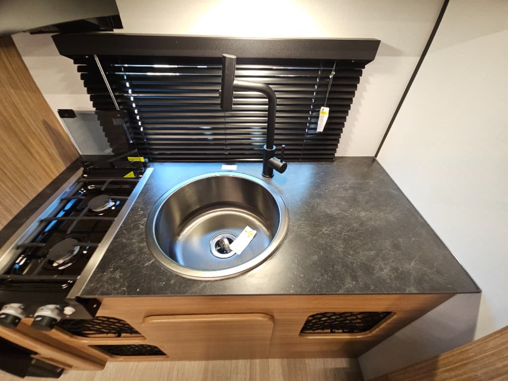 2026 Keystone RV 2026 Keystone RV Reign - thumbnail 27