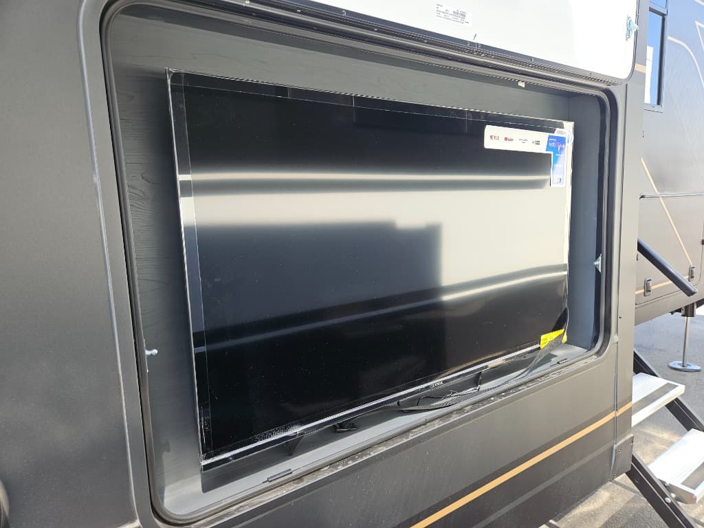 2026 Keystone RV 2026 Keystone RV Raptor - thumbnail 20